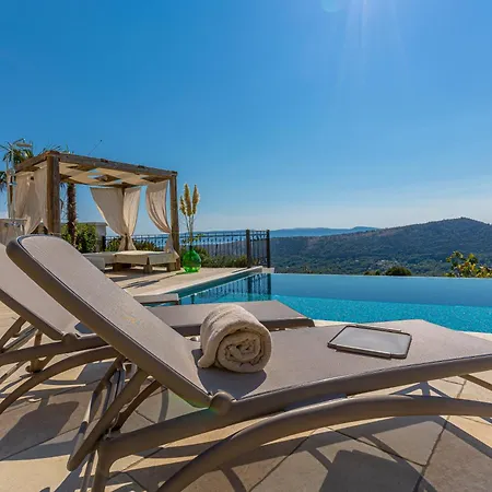 Vinodol Hilltop 72 Bribir
