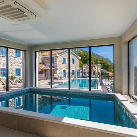 Villa Vinodol Hilltop 72 *